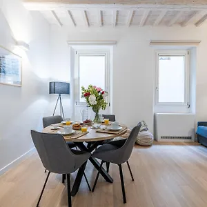 Algila Lifestyle Tornabuoni Florence