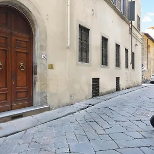 No2 Ancient Palazzo Florence